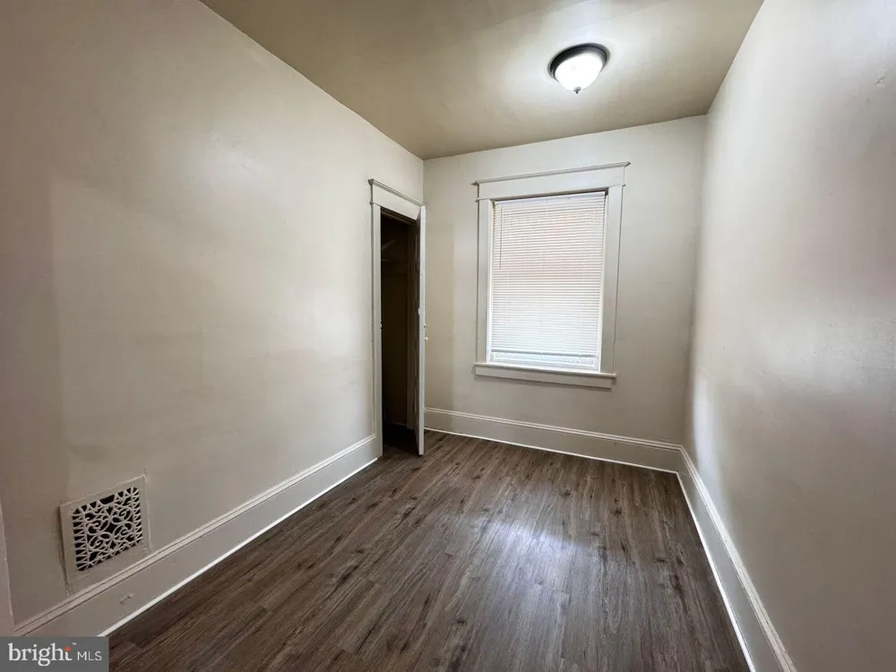 930 MCDOWELL AVENUE Chester, PA 19013