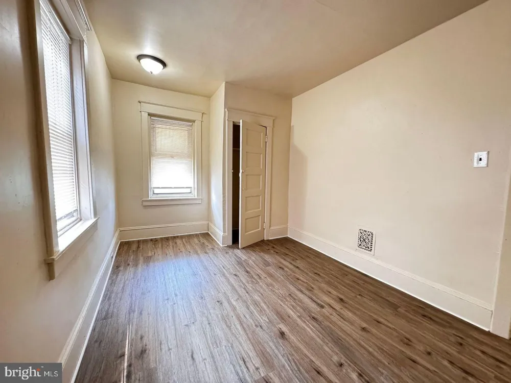 930 MCDOWELL AVENUE Chester, PA 19013