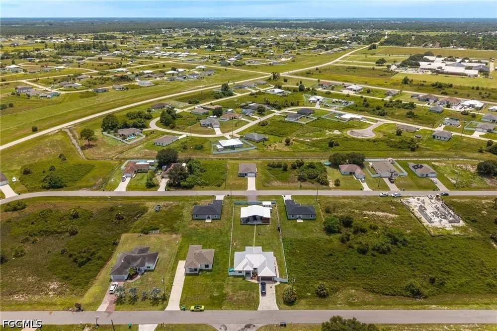 Mangrove Circle Labelle, FL 33935