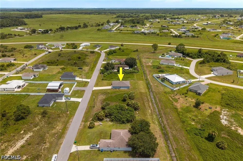 Mangrove Circle Labelle, FL 33935