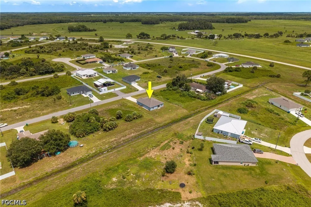 Mangrove Circle Labelle, FL 33935