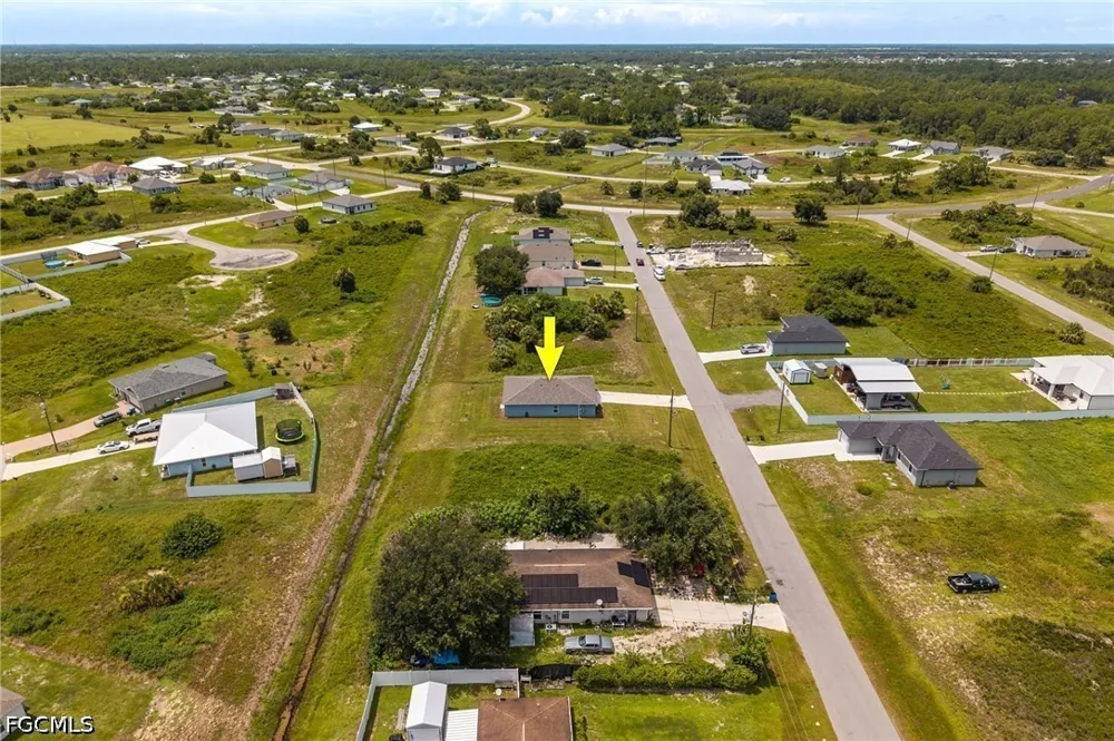 Mangrove Circle Labelle, FL 33935