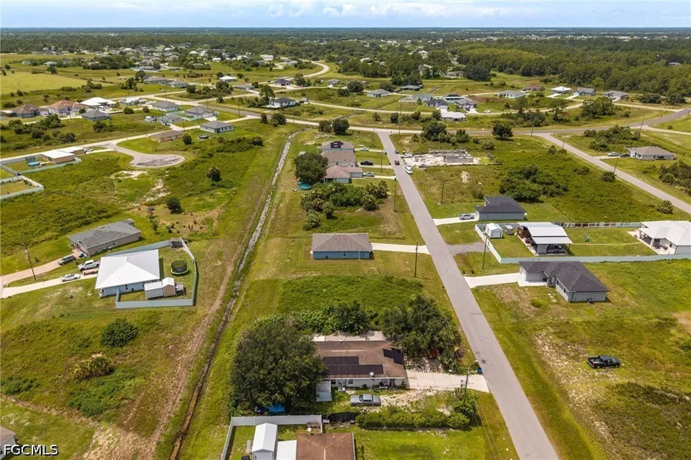 Mangrove Circle Labelle, FL 33935