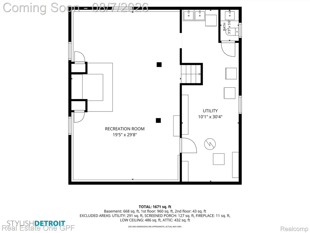 2121 Stanhope Street Grosse Pointe Woods City, MI 48236