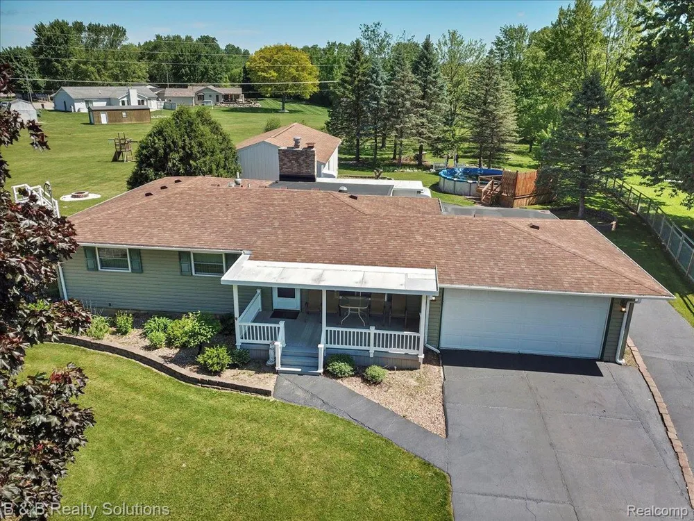 6229 Cold Spring Trail Grand Blanc Charter Township, MI 48439