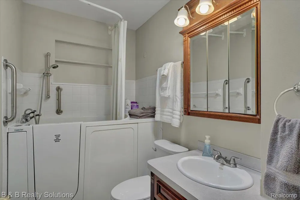 6229 Cold Spring Trail Grand Blanc Charter Township, MI 48439