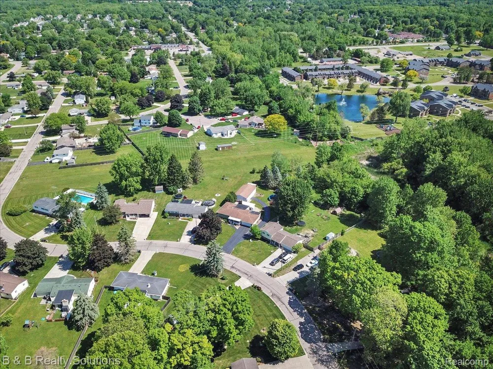 6229 Cold Spring Trail Grand Blanc Charter Township, MI 48439