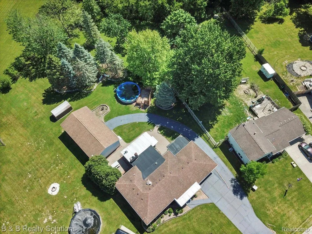 6229 Cold Spring Trail Grand Blanc Charter Township, MI 48439