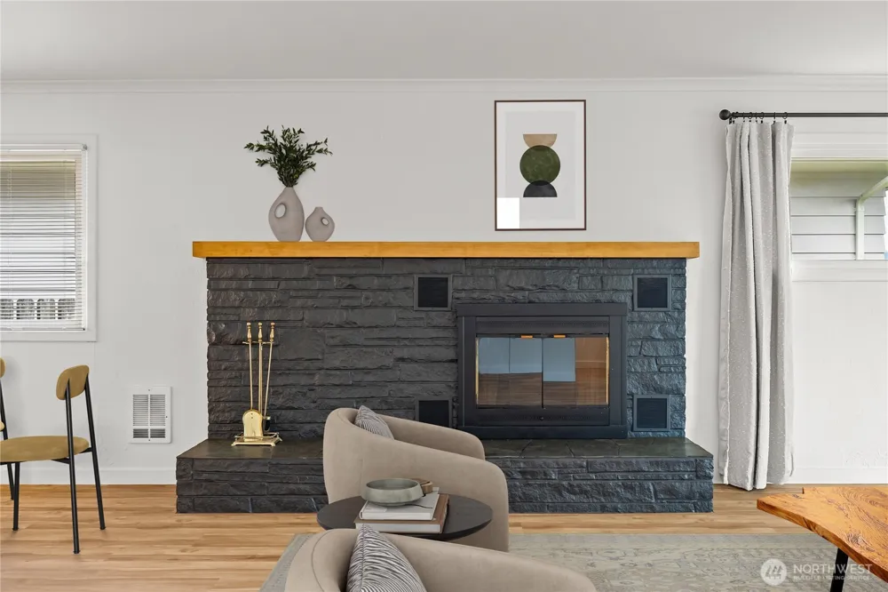 116 W 3rd Street Aberdeen, WA 98520