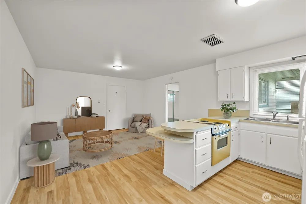 116 W 3rd Street Aberdeen, WA 98520