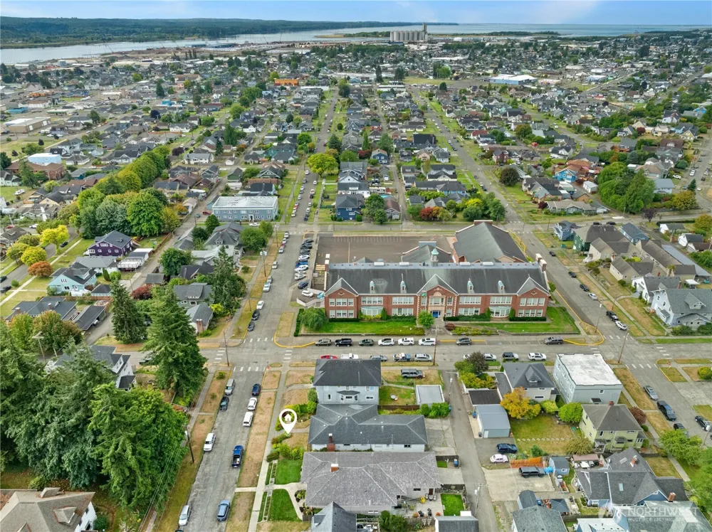 116 W 3rd Street Aberdeen, WA 98520