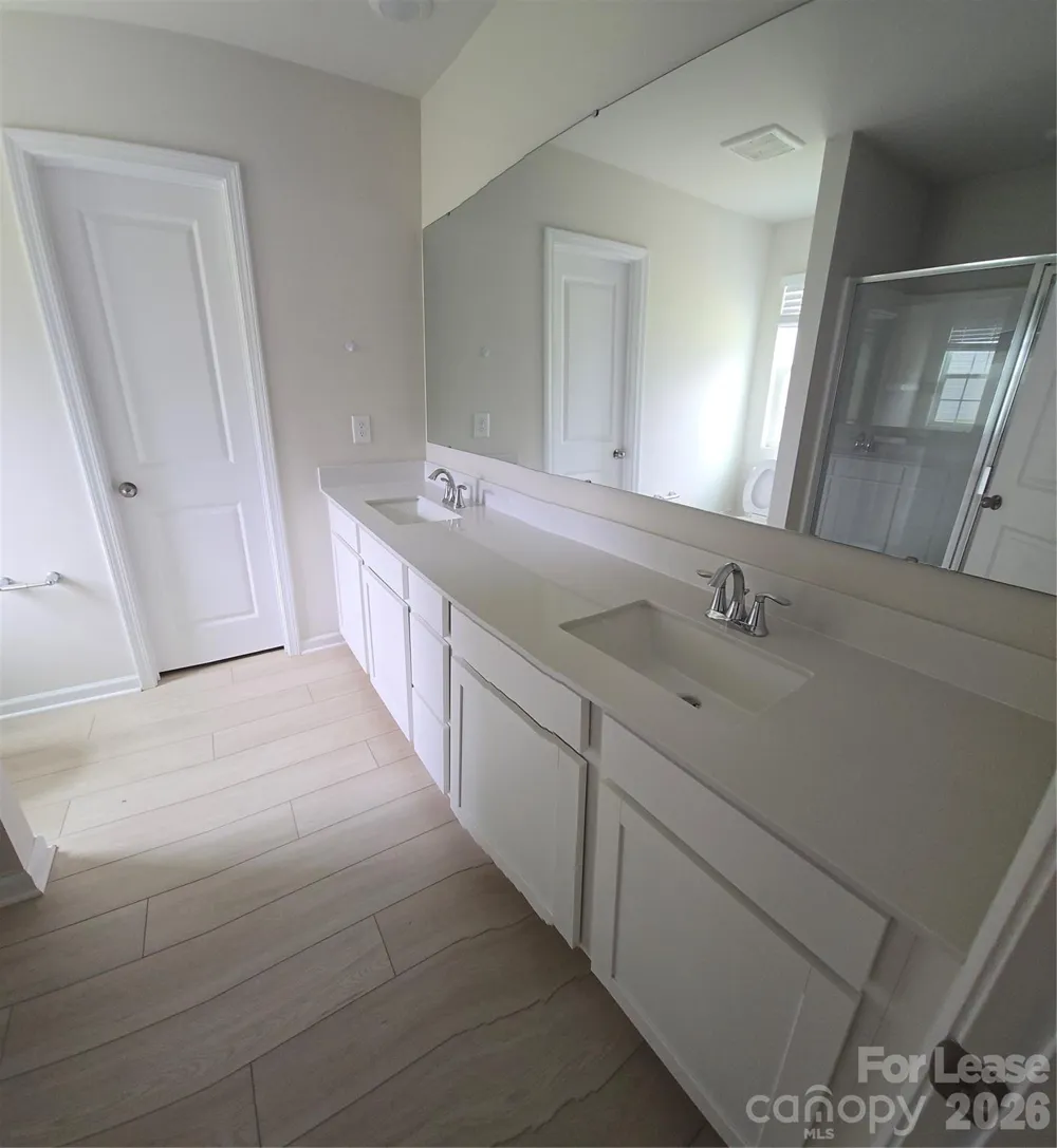 223 Brentwood Drive Statesville, NC 28625