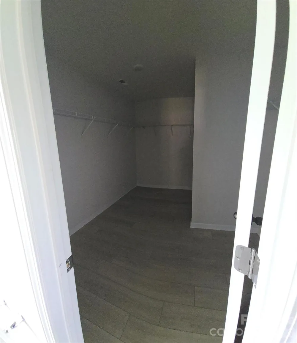 223 Brentwood Drive Statesville, NC 28625