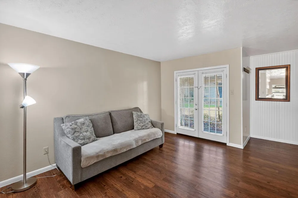 1400 Summit Street #B College Station, TX 77845