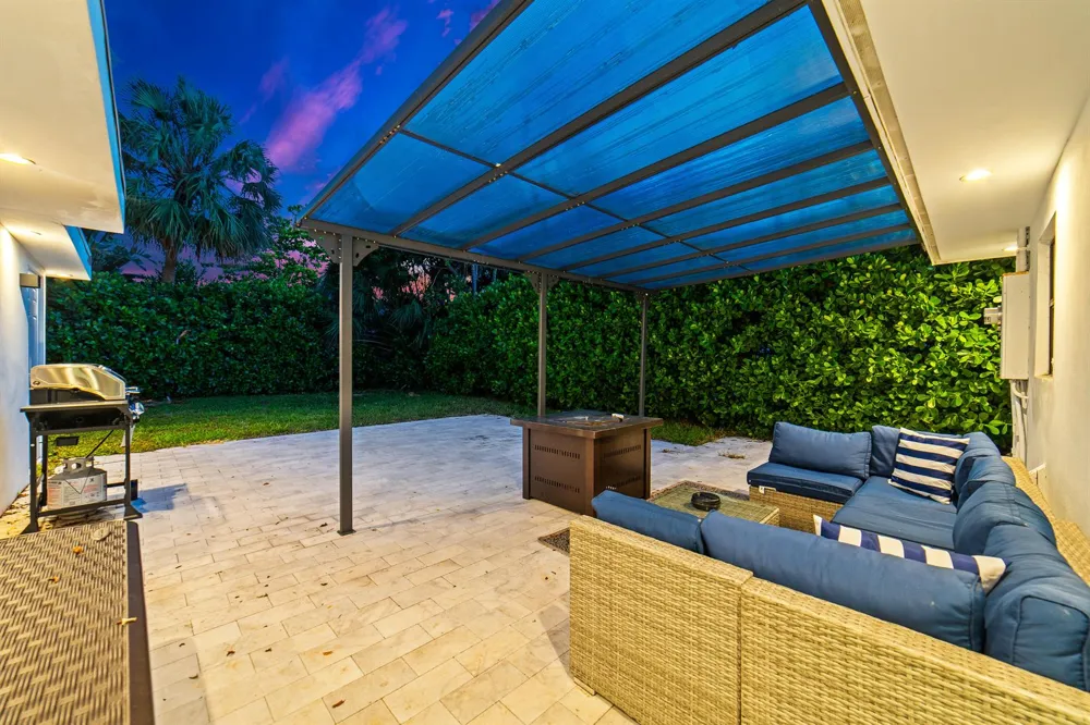 324 Bamboo Road Palm Beach Shores, FL 33404