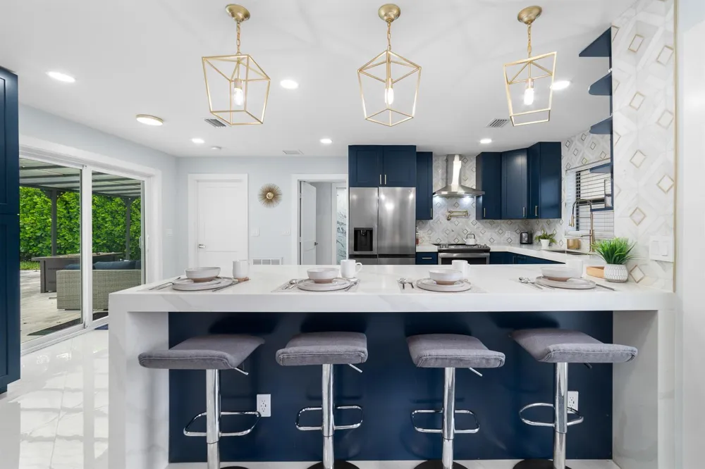324 Bamboo Road Palm Beach Shores, FL 33404