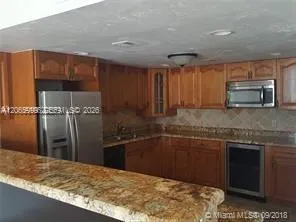 13499 Biscayne Blvd #506