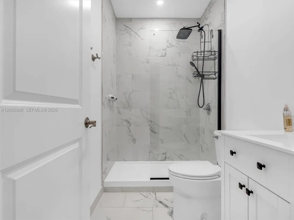 629 Spinnaker Weston, FL 33326