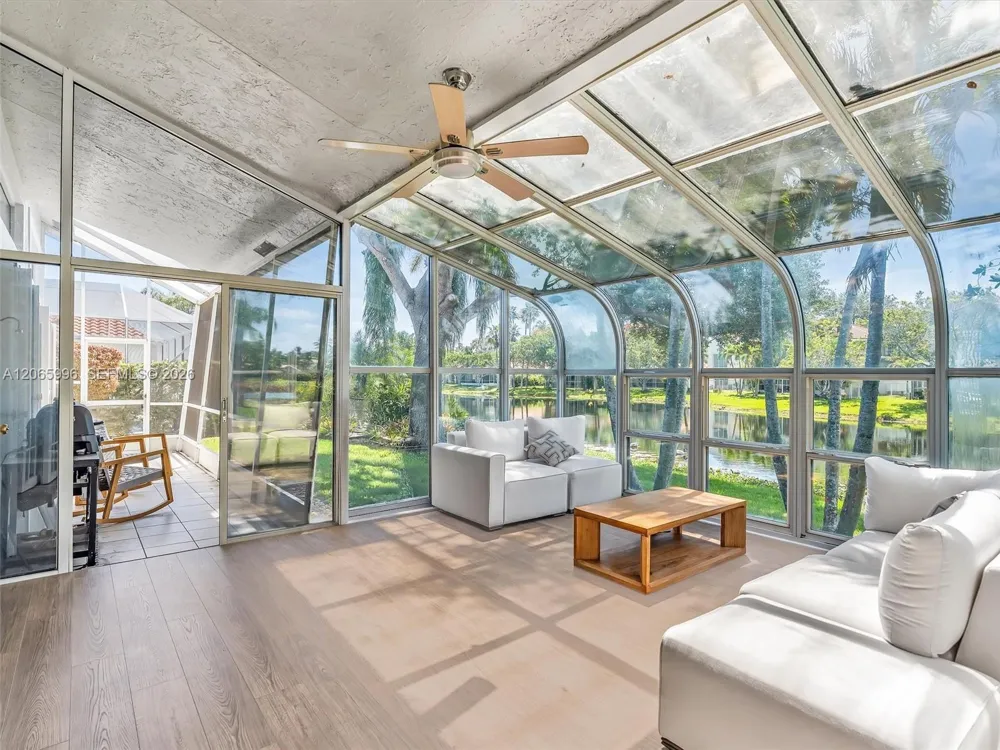 629 Spinnaker Weston, FL 33326