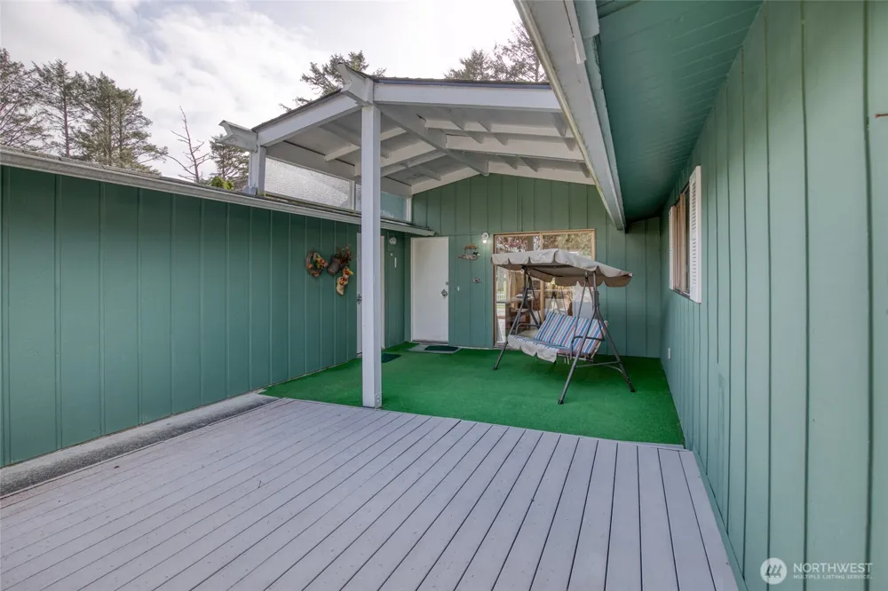483 Dolphin Avenue NE Ocean Shores, WA 98569