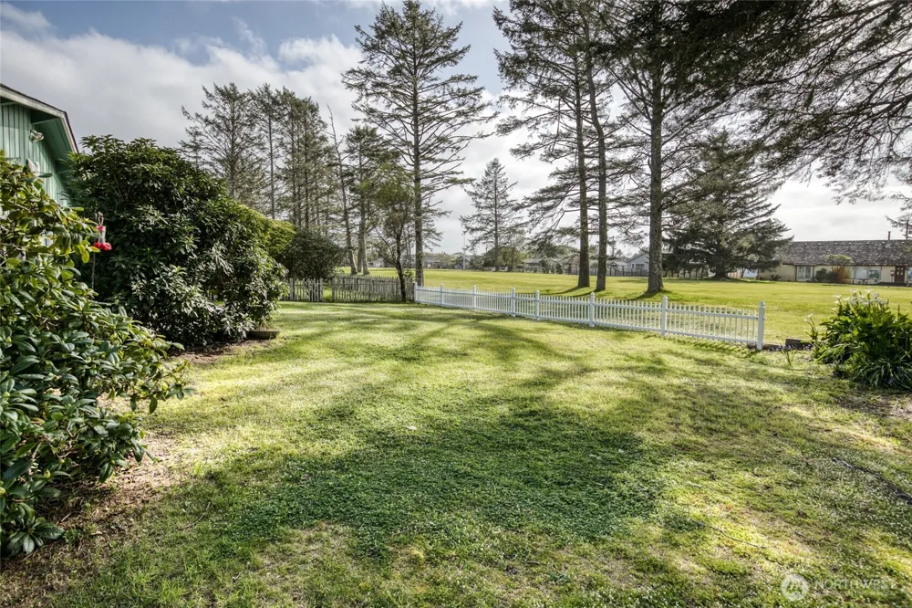 483 Dolphin Avenue NE Ocean Shores, WA 98569