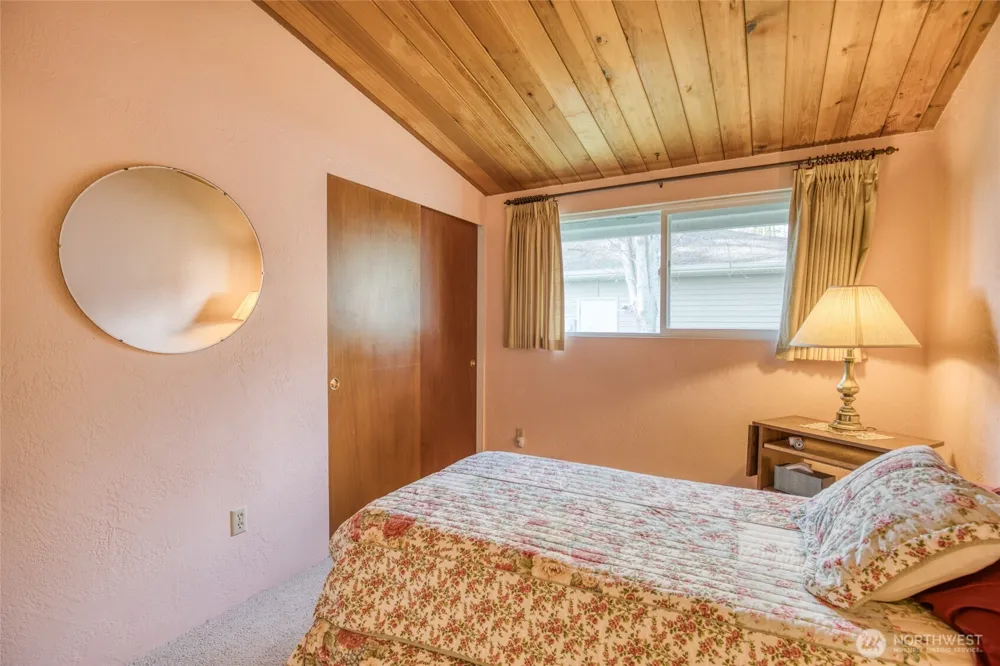 483 Dolphin Avenue NE Ocean Shores, WA 98569