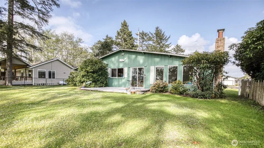 483 Dolphin Avenue NE Ocean Shores, WA 98569