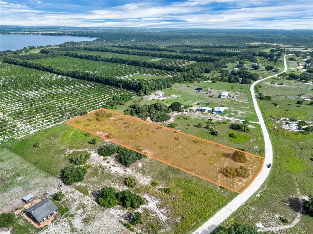 2478 OLD GROVE TRAIL Frostproof, FL 33843