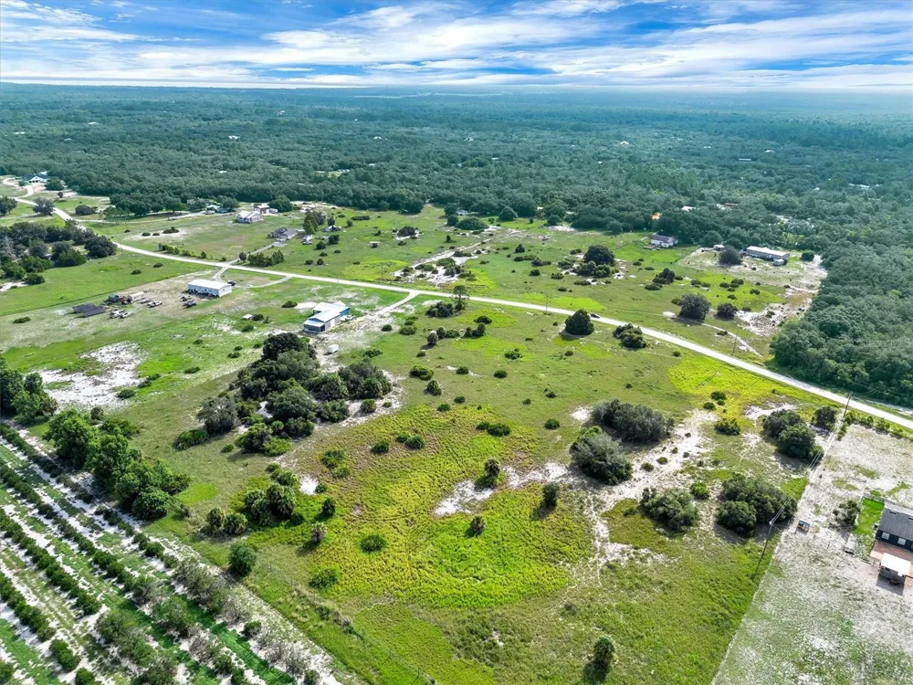 2478 OLD GROVE TRAIL Frostproof, FL 33843