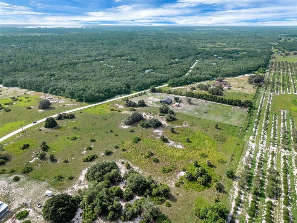 2478 OLD GROVE TRAIL Frostproof, FL 33843
