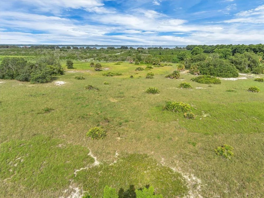 2478 OLD GROVE TRAIL Frostproof, FL 33843