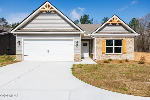118 Allan Green Drive