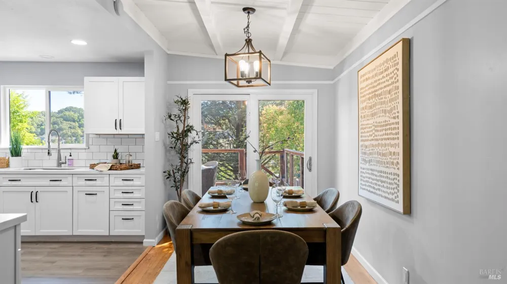 28 Windsor Avenue San Rafael, CA 94901