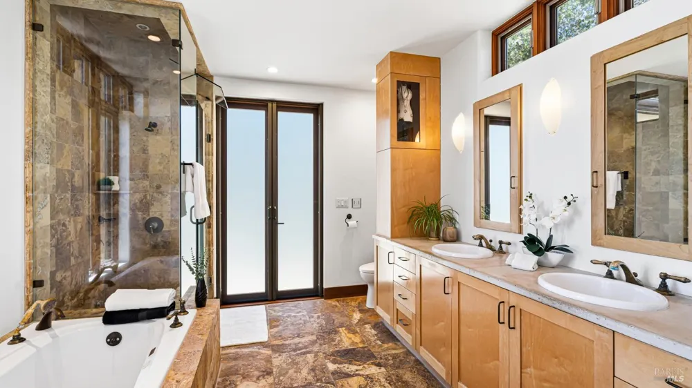6450 Plum Ranch Road Santa Rosa, CA 95404