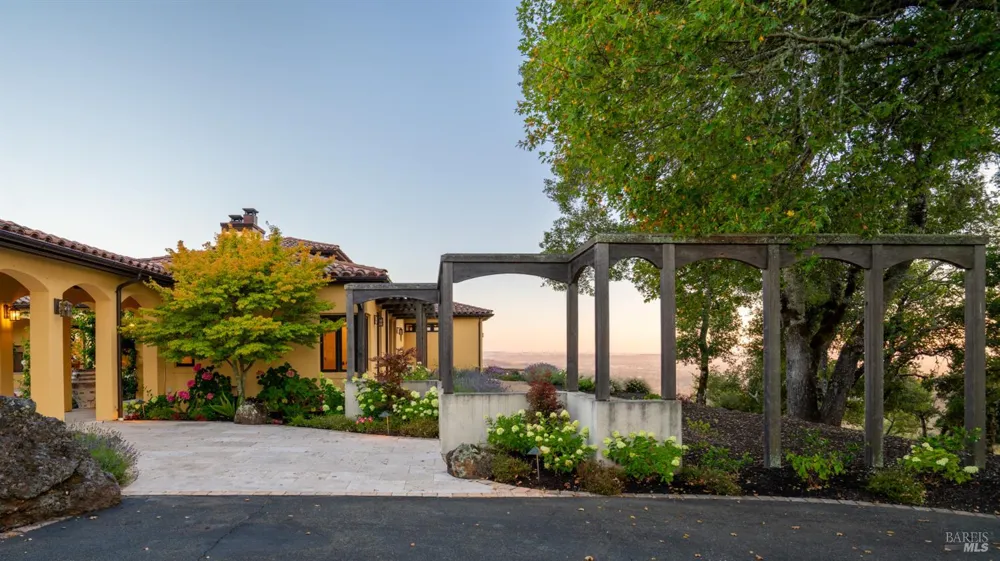 6450 Plum Ranch Road Santa Rosa, CA 95404