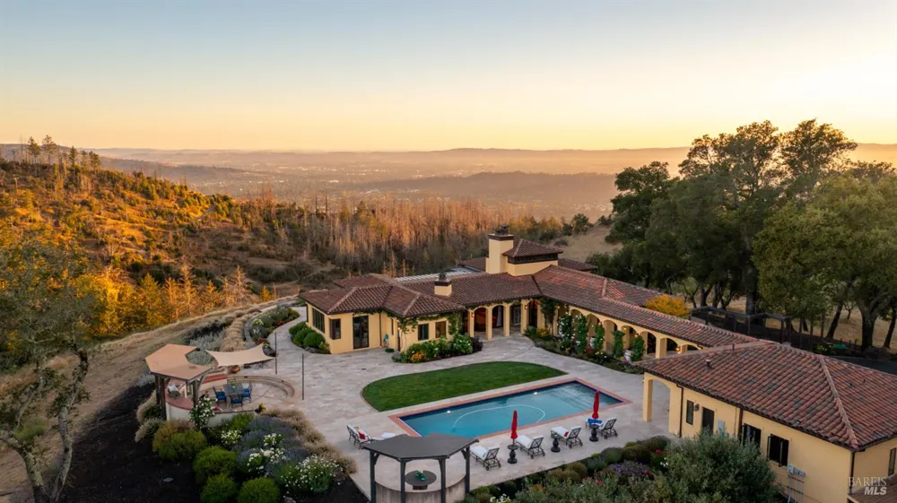 6450 Plum Ranch Road Santa Rosa, CA 95404