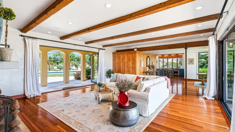6450 Plum Ranch Road Santa Rosa, CA 95404
