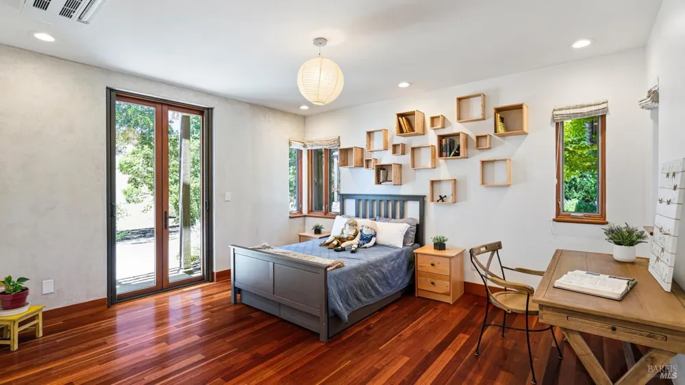 6450 Plum Ranch Road Santa Rosa, CA 95404