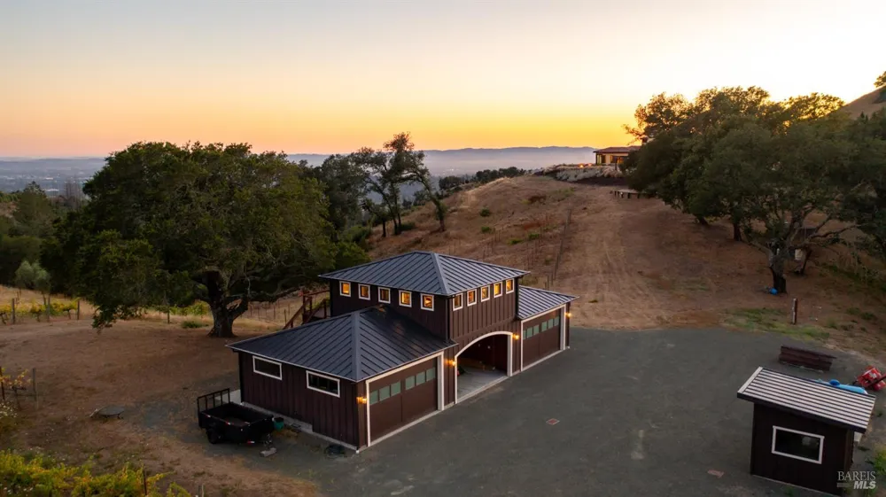 6450 Plum Ranch Road Santa Rosa, CA 95404