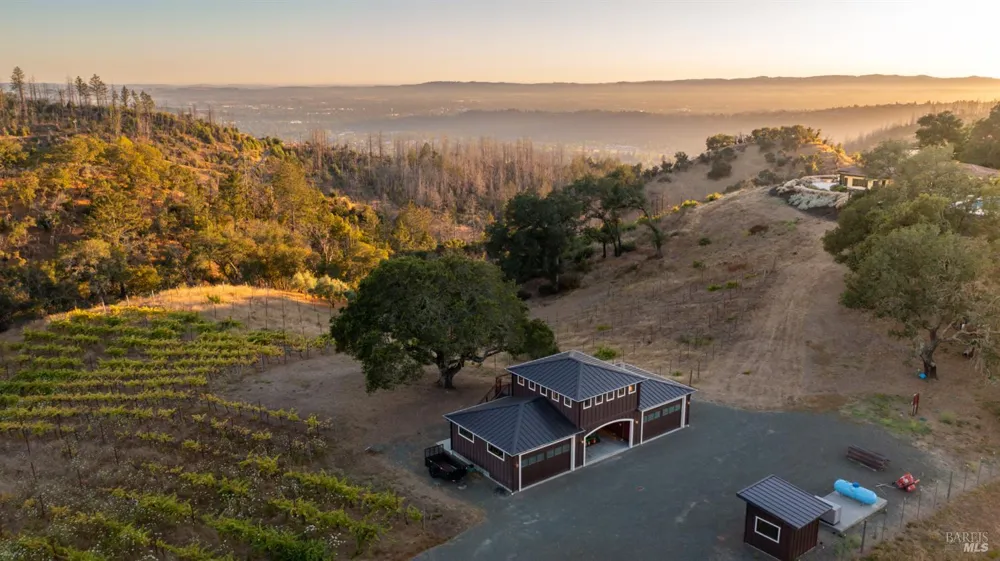 6450 Plum Ranch Road Santa Rosa, CA 95404