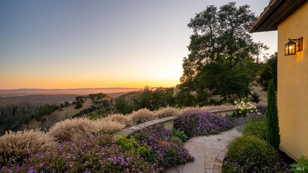 6450 Plum Ranch Road Santa Rosa, CA 95404