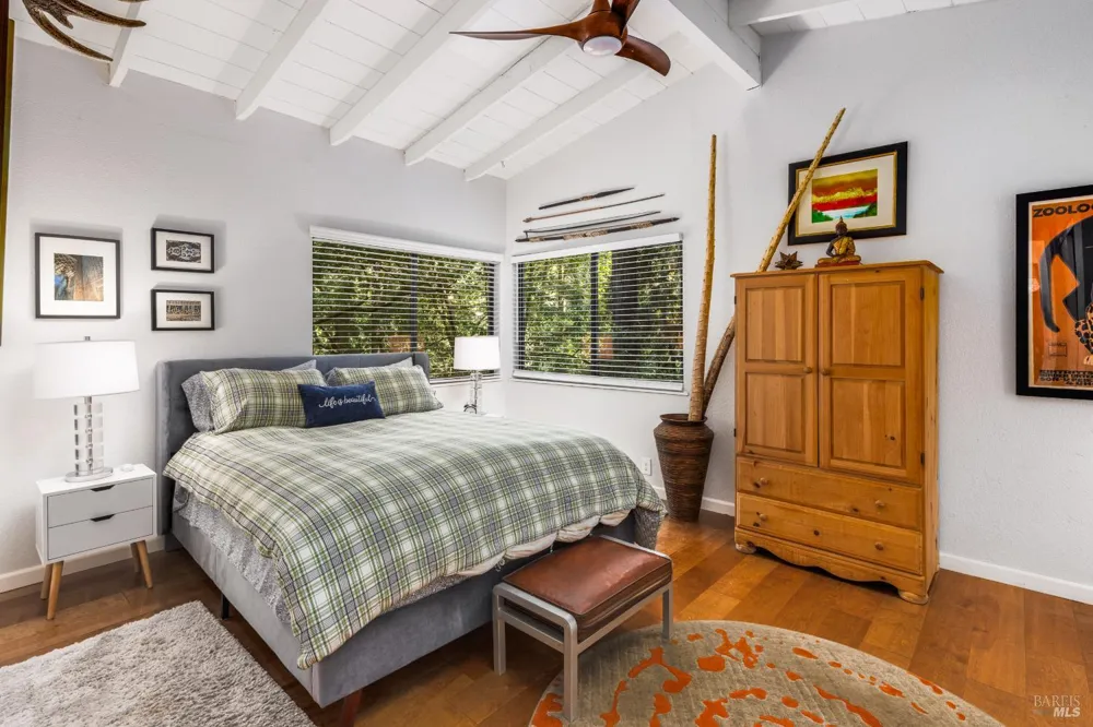 11150 Terrace Drive Forestville, CA 95436