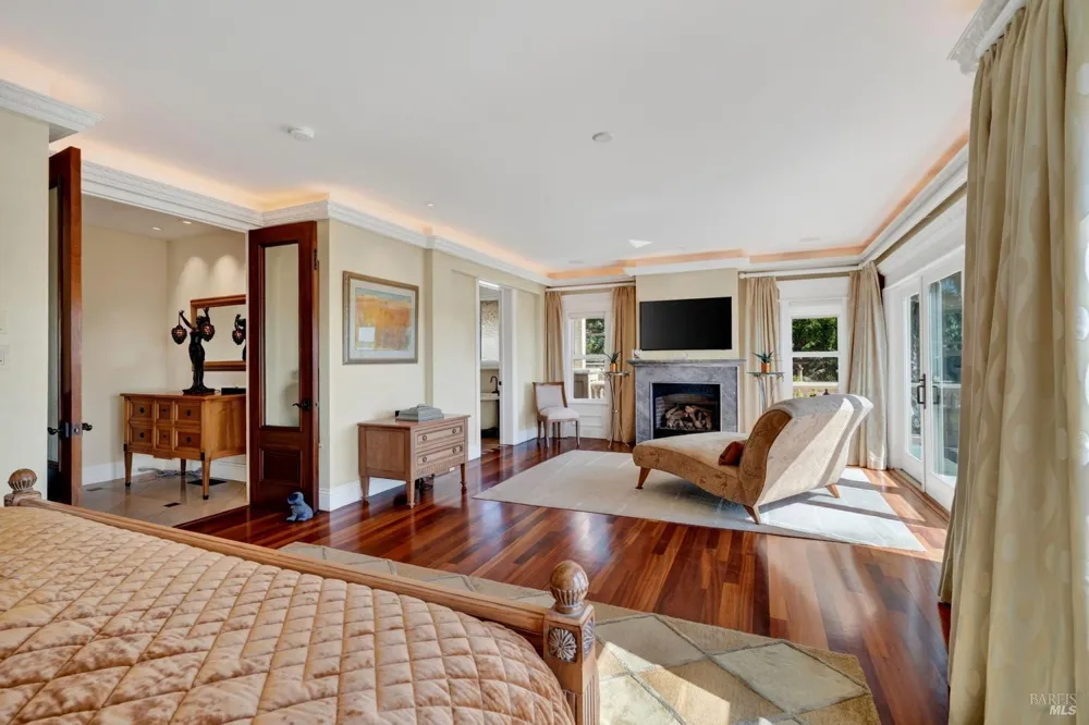 1176 Castle Oaks Drive Napa, CA 94558