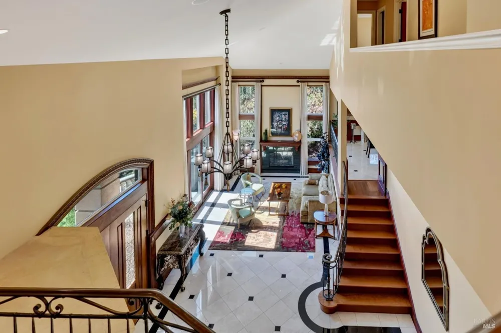 1176 Castle Oaks Drive Napa, CA 94558