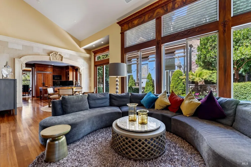 1176 Castle Oaks Drive Napa, CA 94558