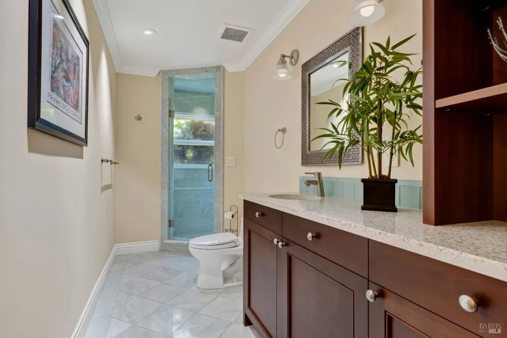 1176 Castle Oaks Drive Napa, CA 94558