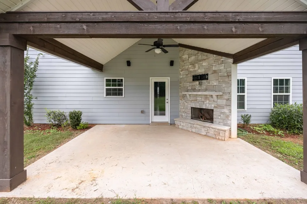 561 Abberly Lane Ellerslie, GA 31807
