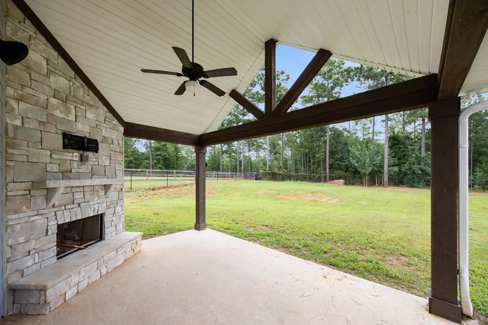 561 Abberly Lane Ellerslie, GA 31807
