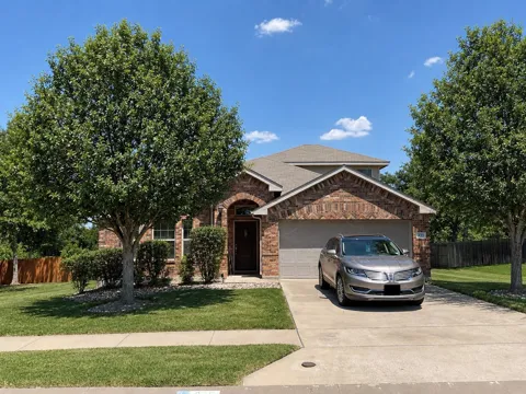 225 Woodhaven Trail