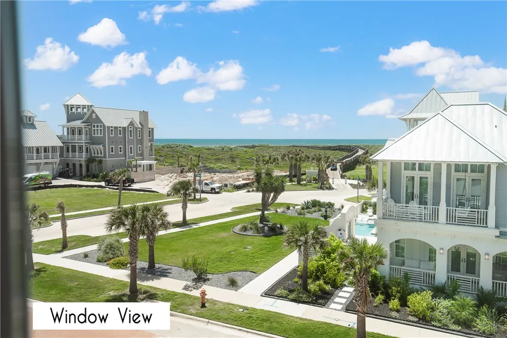 148 Sabal Lane Port Aransas, TX 78373